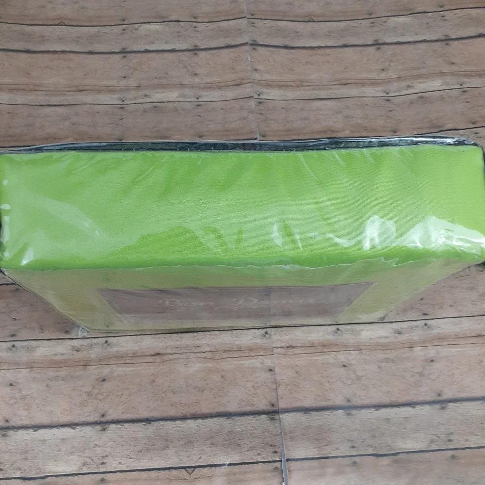Bon Domir Green Full Sheet Set